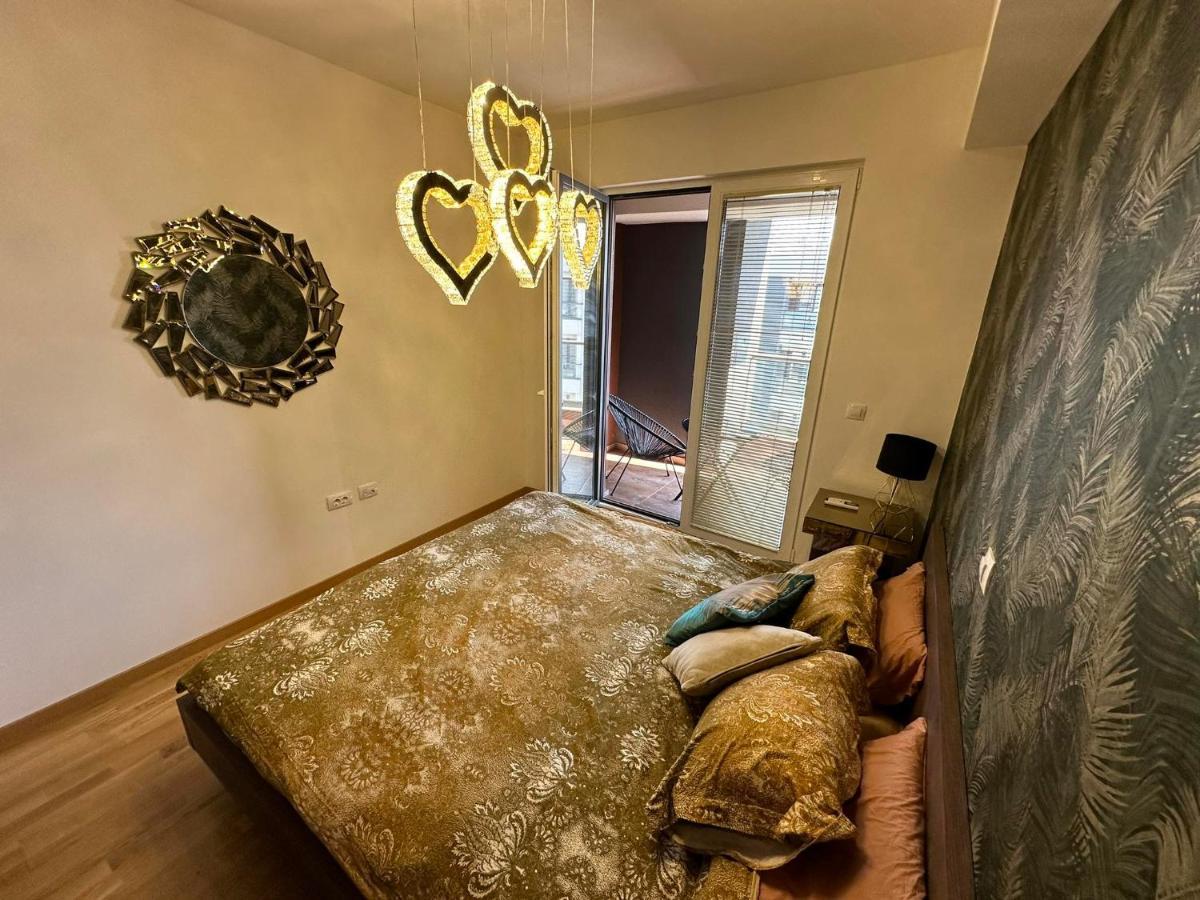 Appartamento Royal Casa Skopje Esterno foto