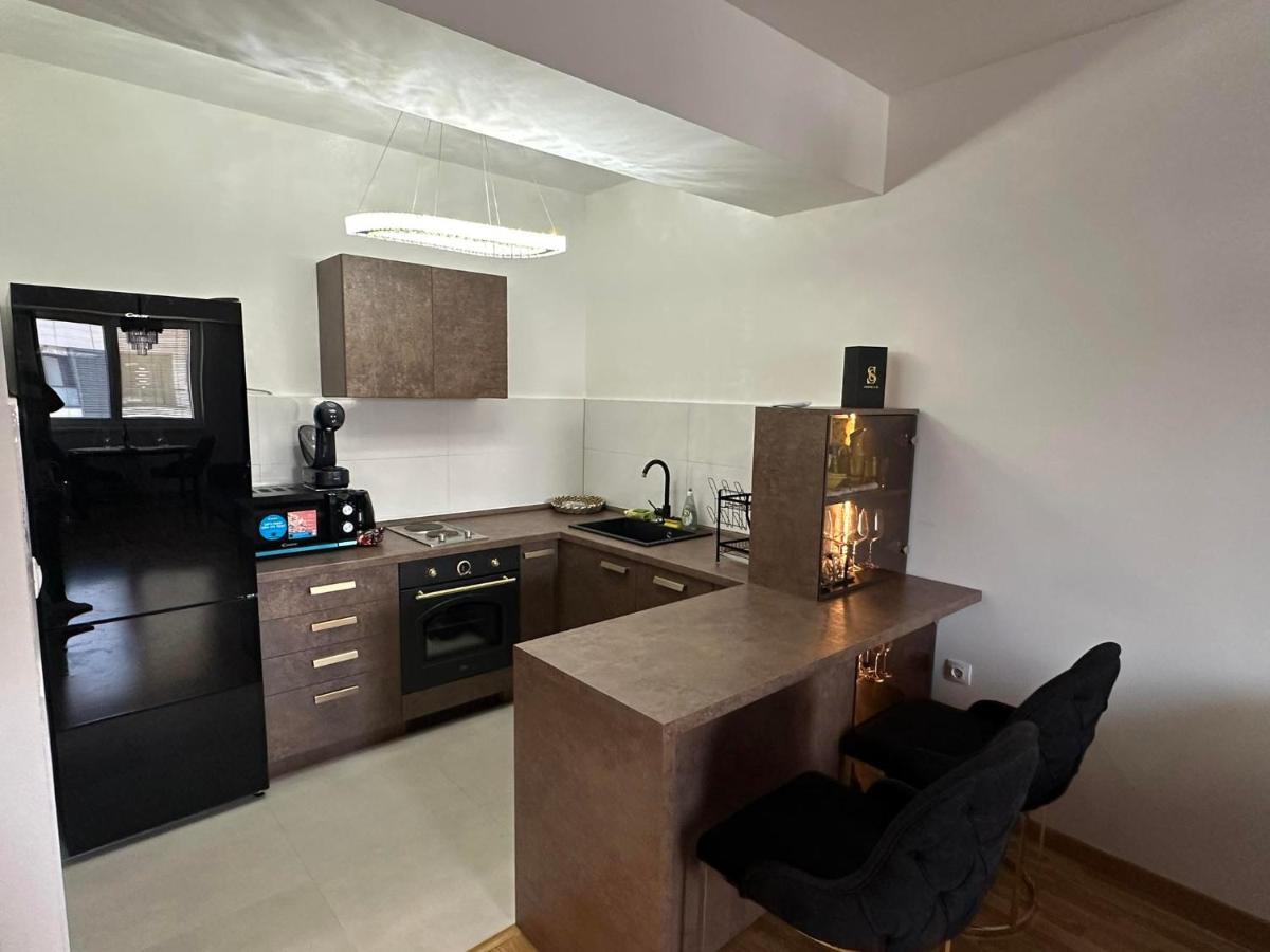 Appartamento Royal Casa Skopje Esterno foto